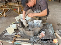 东莞不锈钢洗手盆雕塑制作中